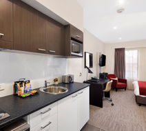 Quest Maitland Room