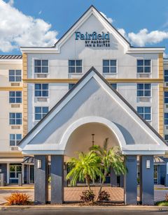 Fairfield Inn & Suites