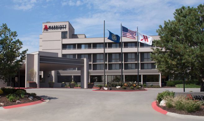 Omaha Marriott Exterior
