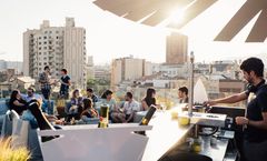 Yurbban Trafalgar Hotel