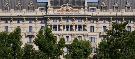 Excelsior Hotel Gallia,Luxury Collection Exterior