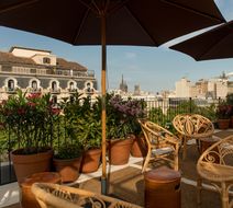 Yurbban Ramblas Hotel Exterior