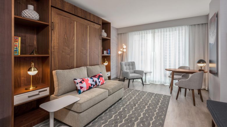 <b>Le Meridien Denver Downtown Suite</b>. Images powered by <a href="https://www.leonardoworldwide.com/" title="Leonardo Worldwide" target="_blank">Leonardo</a>.