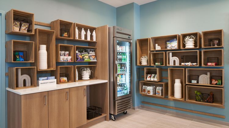 Element by Marriott Orlando at SeaWorld Restaurant
