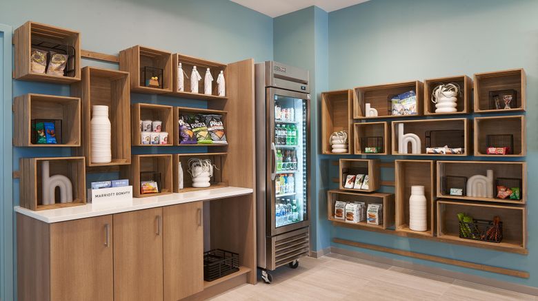 <b>Element by Marriott Orlando at SeaWorld Restaurant</b>. Images powered by <a href="https://www.leonardoworldwide.com/" title="Leonardo Worldwide" target="_blank">Leonardo</a>.