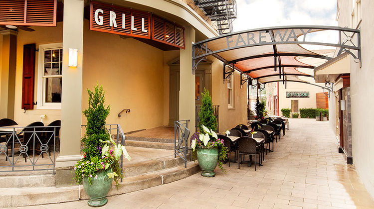 Chestnut Hill Hotel Exterior