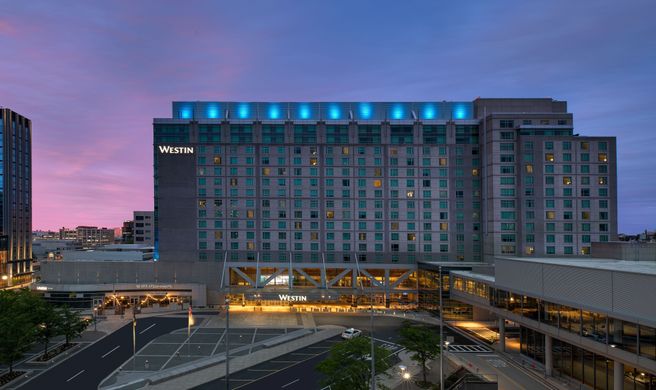 Westin Boston Seaport District Exterior