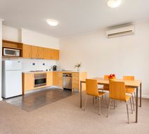 Quest Frankston Room