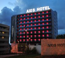 Axis Porto Business & Spa Hotel Exterior
