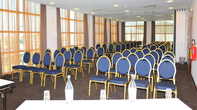 <b>Axis Porto Business & Spa Hotel Meeting</b>. Images powered by <a href="https://www.leonardoworldwide.com/" title="Leonardo Worldwide" target="_blank">Leonardo</a>.