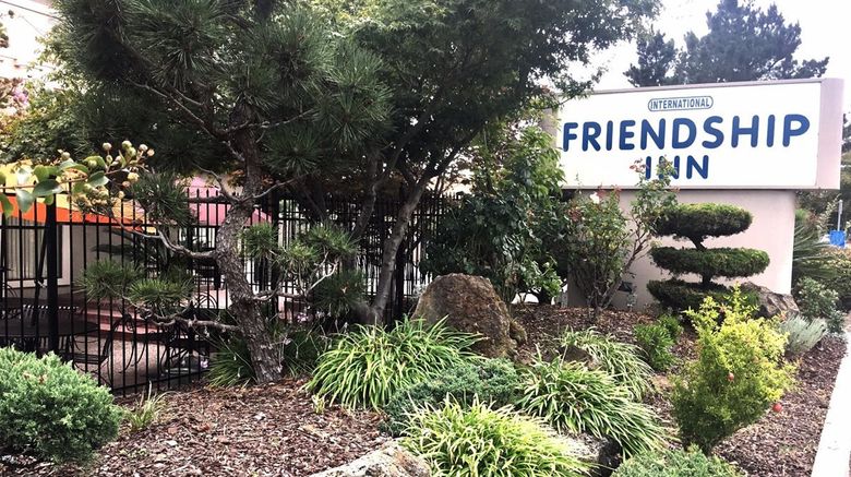<b>Friendship Inn Exterior</b>. Images powered by <a href="https://www.leonardoworldwide.com/" title="Leonardo Worldwide" target="_blank">Leonardo</a>.