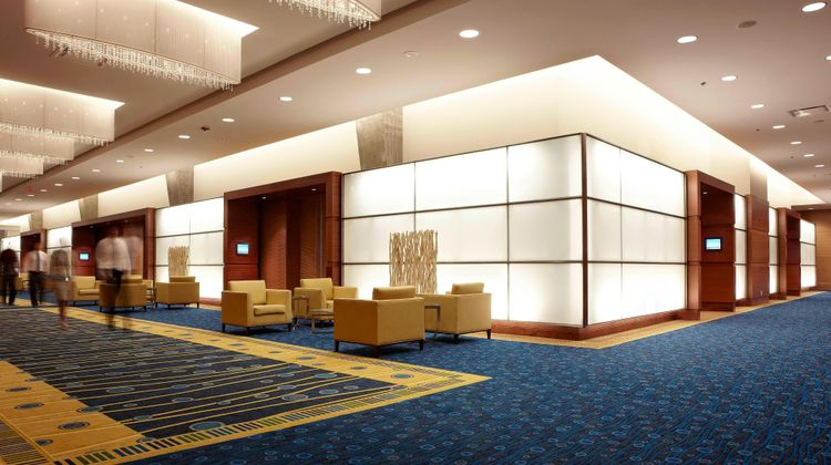 Montreal Airport Marriott In-Terminal Meeting