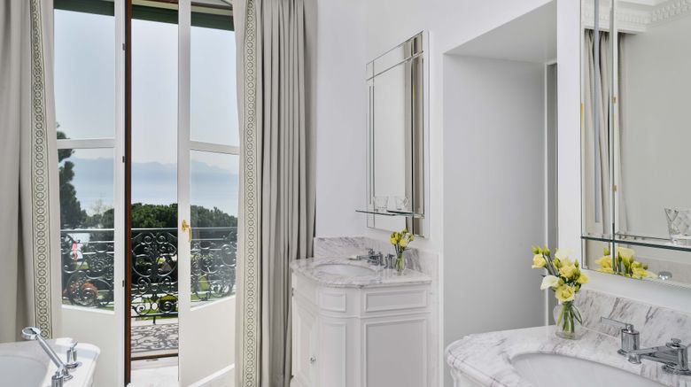 <b>Beau-Rivage Palace Suite</b>. Images powered by <a href="https://www.leonardoworldwide.com/" title="Leonardo Worldwide" target="_blank">Leonardo</a>.