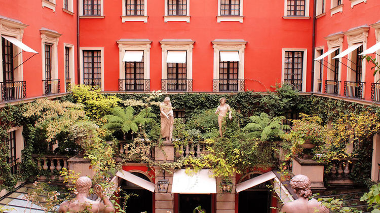 Hotel Costes Exterior