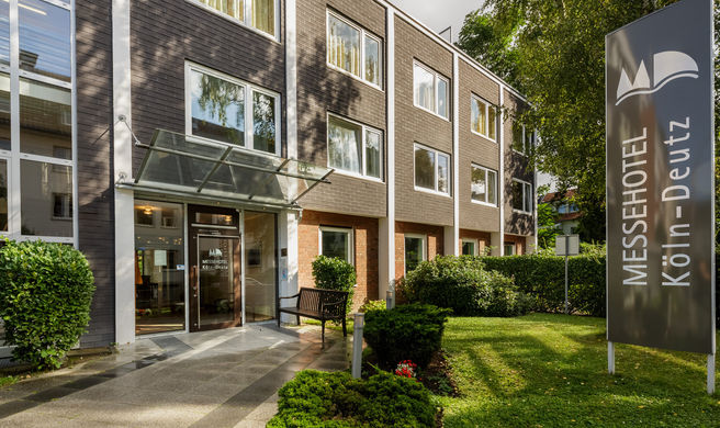 Kolpinghaus MesseHotel Exterior