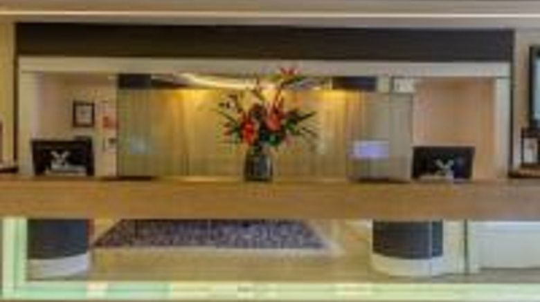 <b>Prince of Wales Hotel Lobby</b>. Images powered by <a href="https://www.leonardoworldwide.com/" title="Leonardo Worldwide" target="_blank">Leonardo</a>.