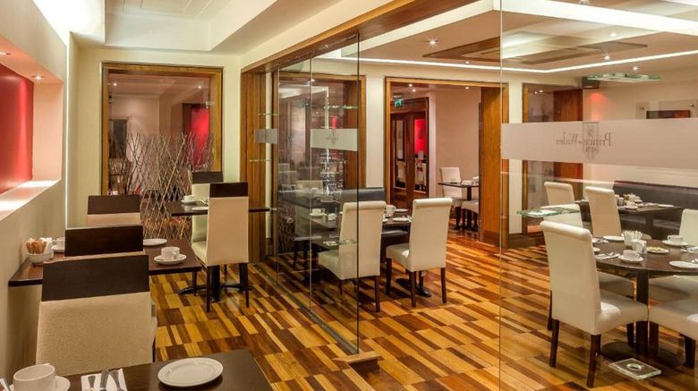 <b>Prince of Wales Hotel Restaurant</b>. Images powered by <a href="https://www.leonardoworldwide.com/" title="Leonardo Worldwide" target="_blank">Leonardo</a>.