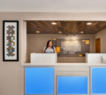 Holiday Inn Express Vero Beach-W (I-9) Lobby