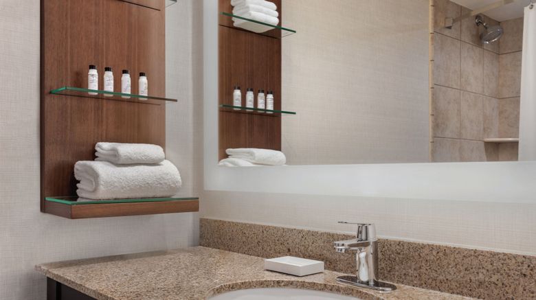 <b>Delta Hotels By Marriott Bristol Room</b>. Images powered by <a href="https://www.leonardoworldwide.com/" title="Leonardo Worldwide" target="_blank">Leonardo</a>.