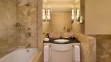 Sheraton Warsaw Hotel Room