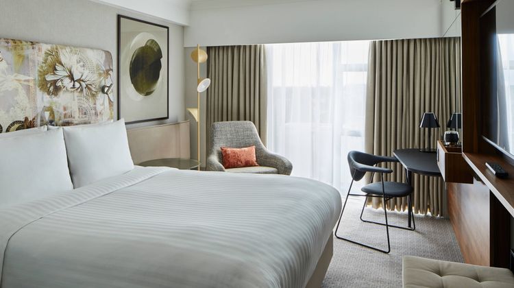 London Marriott Hotel Kensington Room