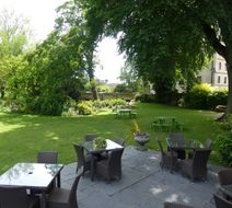 The Riverside House Hotel Exterior