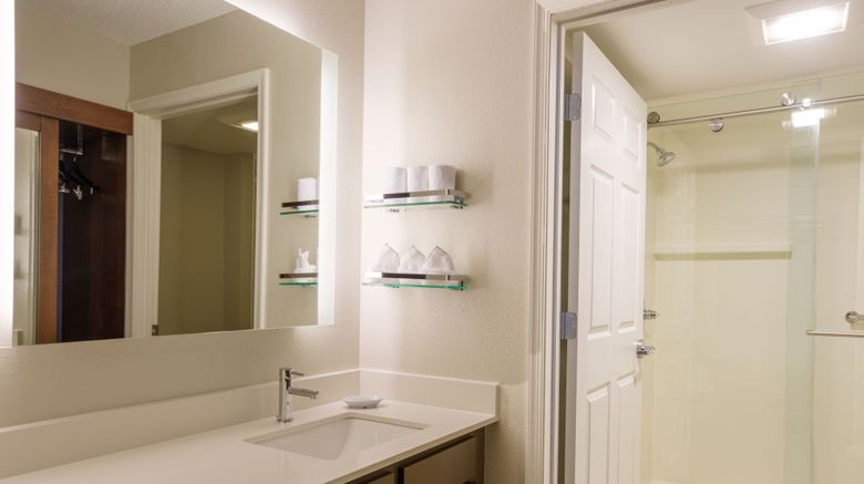 <b>Residence Inn by Marriott Columbia Room</b>. Images powered by <a href="https://www.leonardoworldwide.com/" title="Leonardo Worldwide" target="_blank">Leonardo</a>.