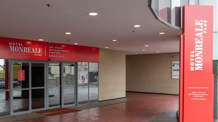 Monreale Plus Guarulhos Intl Airport Exterior