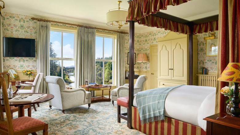 <b>Ballinalacken Castle Room</b>. Images powered by <a href="https://www.leonardoworldwide.com/" title="Leonardo Worldwide" target="_blank">Leonardo</a>.