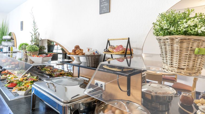<b>acora Duesseldorf Living the City Restaurant</b>. Images powered by <a href="https://www.leonardoworldwide.com/" title="Leonardo Worldwide" target="_blank">Leonardo</a>.