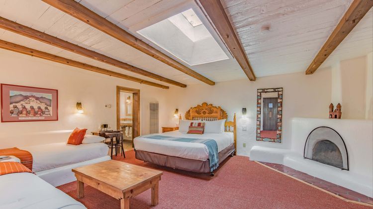 The Historic Taos Inn Room