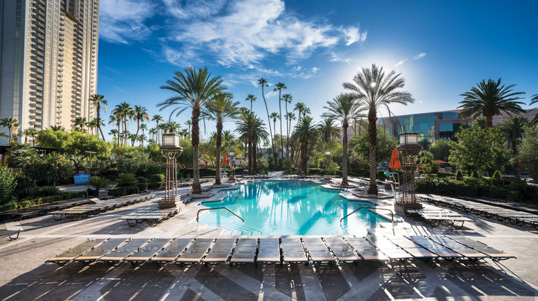 <b>SKYLOFTS at MGM Grand Pool</b>. Images powered by <a href="https://www.leonardoworldwide.com/" title="Leonardo Worldwide" target="_blank">Leonardo</a>.