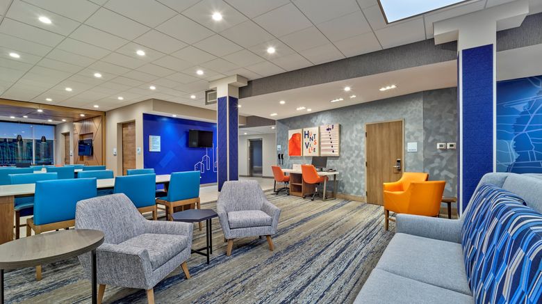 <b>Holiday Inn Express Space Center Lobby</b>. Images powered by <a href="https://www.leonardoworldwide.com/" title="Leonardo Worldwide" target="_blank">Leonardo</a>.
