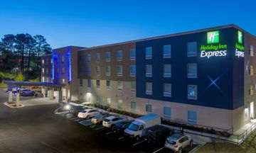 Holiday Inn Express Space Center