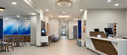 Holiday Inn Express &Stes Ft Pierce West Lobby
