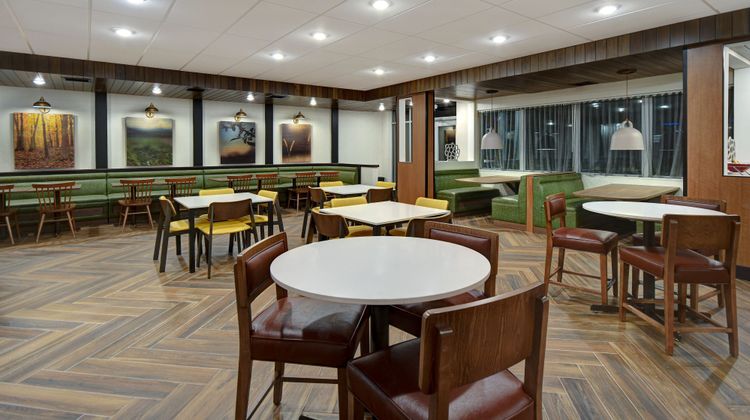 Fairfield Inn/Stes Grand Rapids Wyoming Restaurant