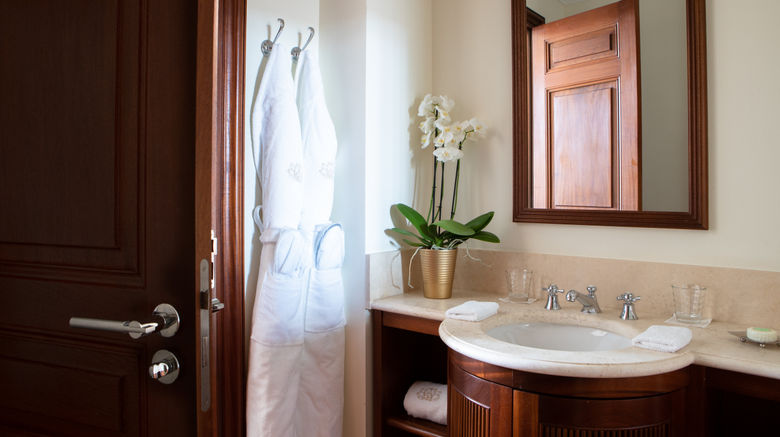 <b>Airelles Saint-Tropez Room</b>. Images powered by <a href="https://www.leonardoworldwide.com/" title="Leonardo Worldwide" target="_blank">Leonardo</a>.
