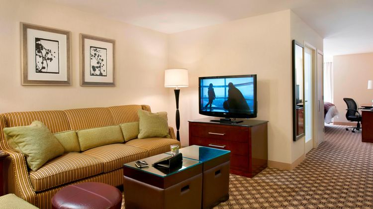 Marriott Chicago Naperville Suite