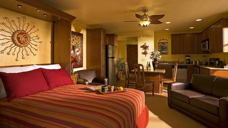 <b>Avila La Fonda Hotel Room</b>. Images powered by <a href="https://www.leonardoworldwide.com/" title="Leonardo Worldwide" target="_blank">Leonardo</a>.