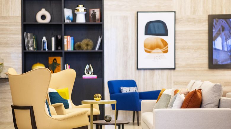 <b>voco Doha West Bay Suites Lobby</b>. Images powered by <a href="https://www.leonardoworldwide.com/" title="Leonardo Worldwide" target="_blank">Leonardo</a>.