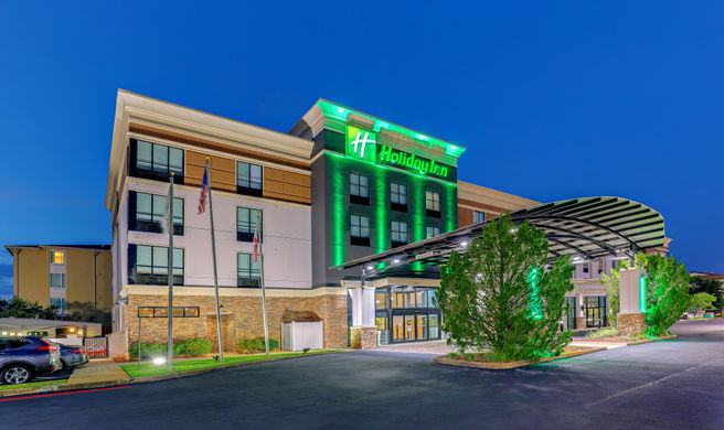Holiday Inn Mobile - Airport Exterior