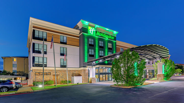 Holiday Inn Mobile - Airport Exterior