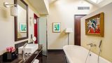 <b>The Vagabond Club, a Tribute Portfolio Room</b>. Images powered by <a href="https://www.leonardoworldwide.com/" title="Leonardo Worldwide" target="_blank">Leonardo</a>.