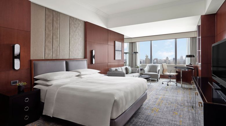 <b>Shanghai Marriott Marquis City Centre Room</b>. Images powered by <a href="https://www.leonardoworldwide.com/" title="Leonardo Worldwide" target="_blank">Leonardo</a>.