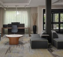 Courtyard Portland Tigard Marriott Lobby