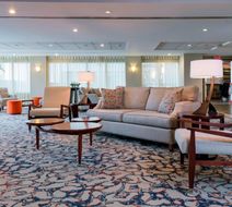 Auburn Marriott Opelika Resort Lobby