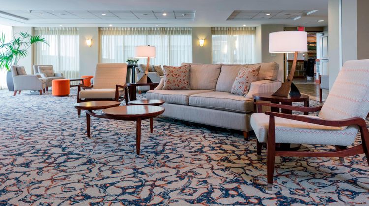 Auburn Marriott Opelika Resort Lobby