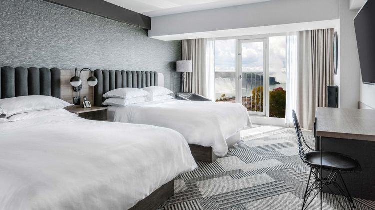 Sheraton Fallsview Hotel Room