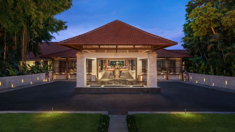 The Laguna, A Luxury Collection Resort Exterior