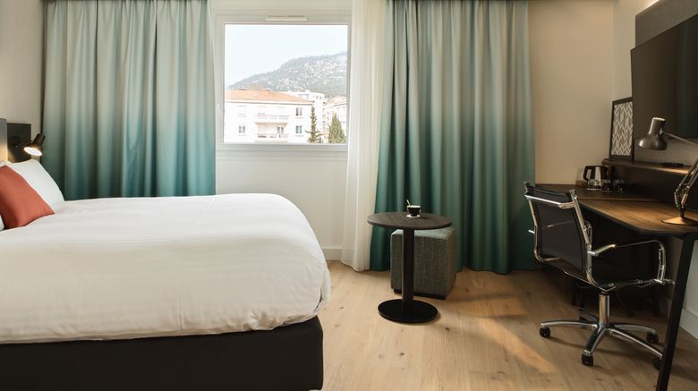 <b>Holiday Inn Toulon - City Centre Room</b>. Images powered by <a href="https://www.leonardoworldwide.com/" title="Leonardo Worldwide" target="_blank">Leonardo</a>.